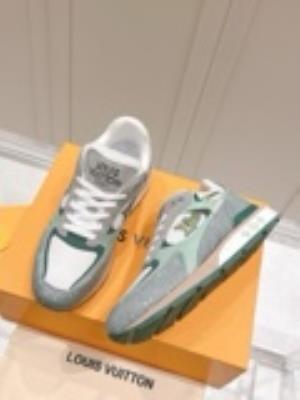 wholesale quality men's louis vuitton run way sneakers model no. 814